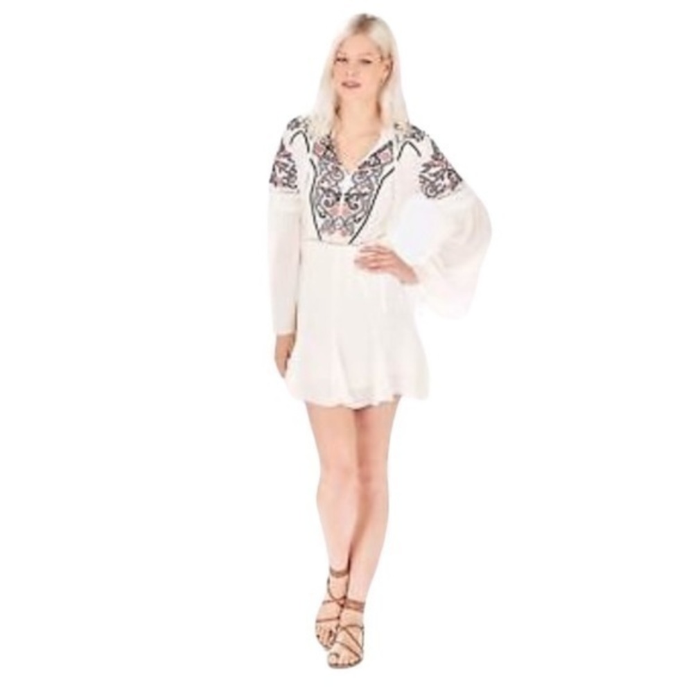 Parker silk white embroidered dress $350 nwt